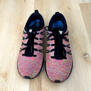 Nike Women’s Flyknit Trainer